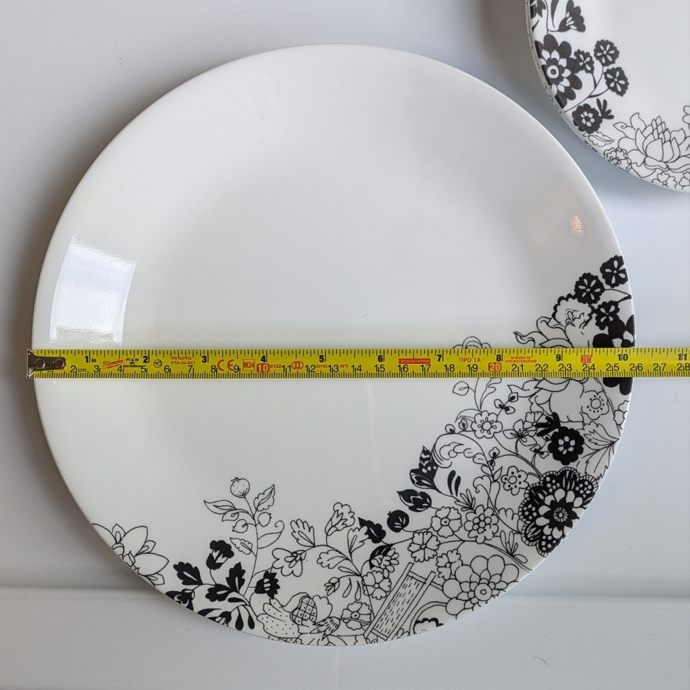12 Corelle Uptown Garden Plates, 6 Appetizer & 6 Dinner, Black & White Floral - Picture 14 of 15